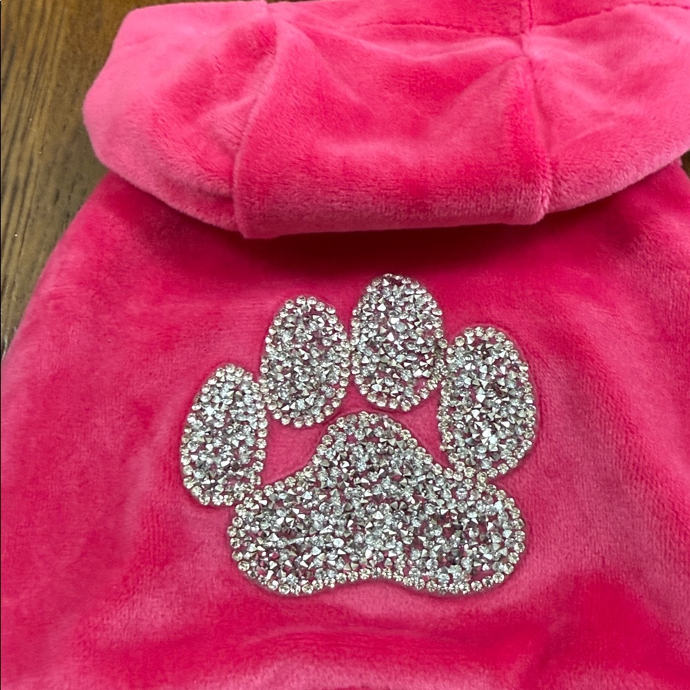 New with/o tag- Pink Isaac Mizrahi Dog outfit w/ Paw Print rhinestones. Sz XXS. - Picture 2 of 14